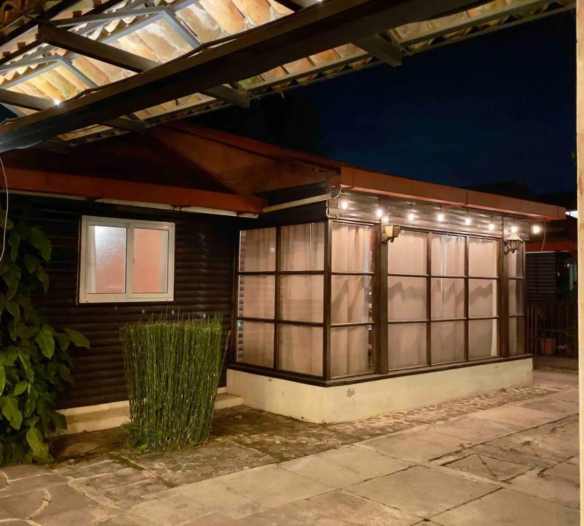 Glass Cabin 危地马拉安地瓜 度假居