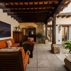 Casa Teresa Antigua